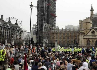 خروش فعالان محیط زیست در لندن برای نهمین روز متوالی