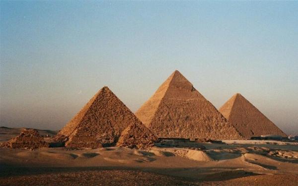عکس ، فرعون بیش از یک اتاق دفن دارد؟ ، کشف تونل مخفی عجیب درون هرم جیزه مصر